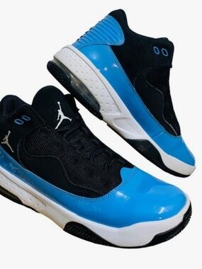 Sz 7Y JORDAN MAX Aura